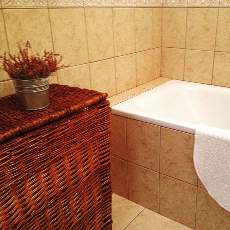 Tuenderpart Apartment Eger Quarto foto